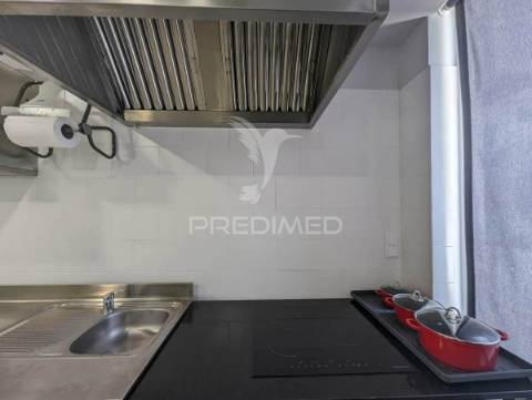 Restaurante italiano, novo, em vila real de santo antónio