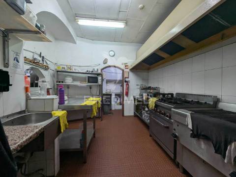 Restaurante zona histórica para venda, 2 grandes esplanadas