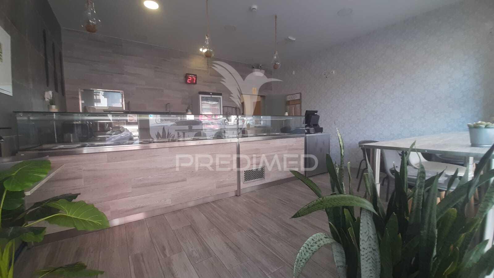 Oportunidade única de arrendamento – take-away aranguês