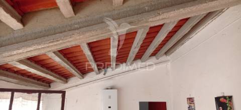 Casa típica do alentejo em são bartolomeu, concelho de gavião