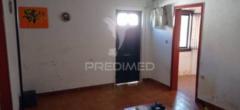 Casa típica do alentejo em são bartolomeu, concelho de gavião