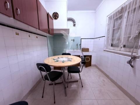 Terreno com 2 moradias pinhal novo