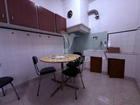 Terreno com 2 moradias pinhal novo