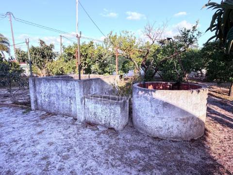 Terreno com 2 moradias pinhal novo