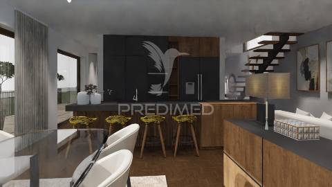 Moradia t3+1 independente