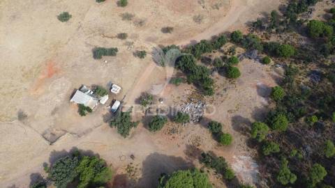 Terreno misto, altura, 17ha, 8100m2 construção, pip aprovado