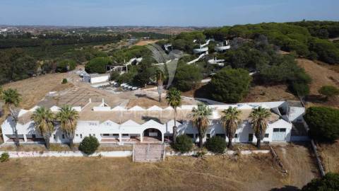 Terreno misto, altura, 17ha, 8100m2 construção, pip aprovado