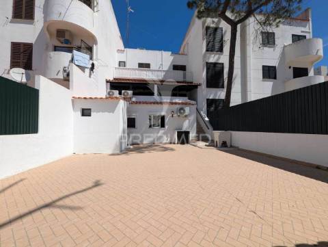 Studio para arrendar ao ano em monte gordo, contas incluídas