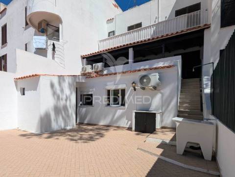 Studio para arrendar ao ano em monte gordo, contas incluídas