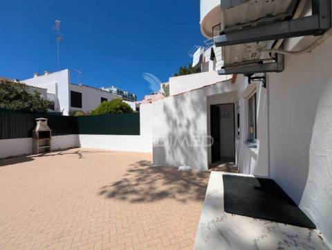 Studio para arrendar ao ano em monte gordo, contas incluídas