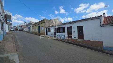 Moradia geminada, sao marcos da serra, algarve