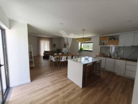 Moradia t4 em anta, espinho