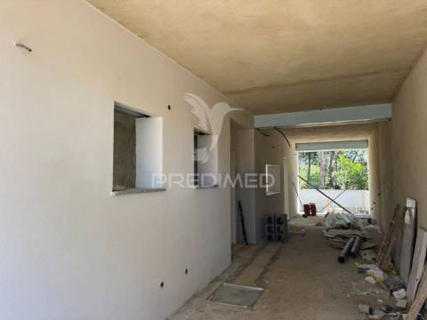 Moradia t3 junto ao mar com piscina