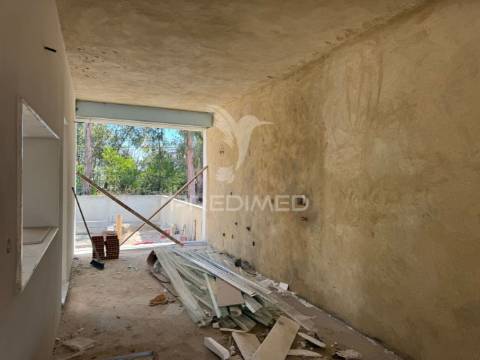 Moradia t3 junto ao mar com piscina