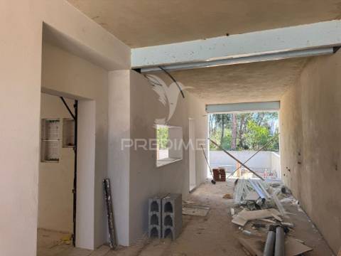 Moradia t3 junto ao mar com piscina