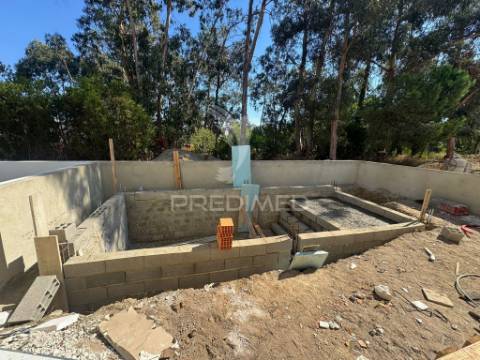 Moradia t3 junto ao mar com piscina