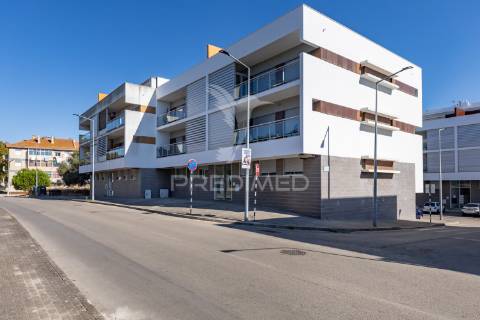 Apartamento t1 || paio pires