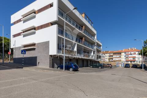 Apartamento t1 || paio pires