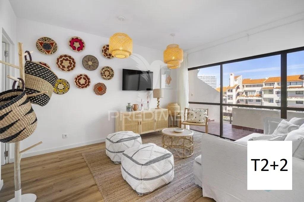 Apartamento t2+2 para arrendamento de longa duração — albufeira