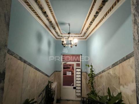 Apartamento t2 no centro de palmela