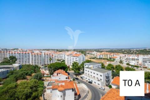 Apartamento t0 para arrendamento de longa duração — albufeira