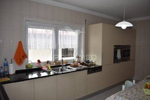 Excelente moradia em vila nova de gaia