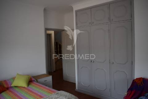 Excelente moradia em vila nova de gaia