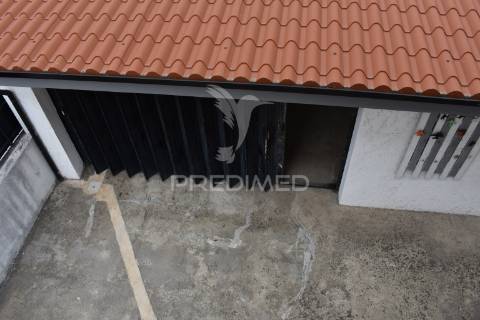 Excelente moradia em vila nova de gaia