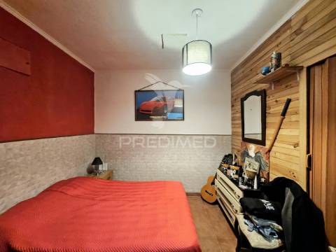 Moradia t3 com quintal nos geraldos, castro verde