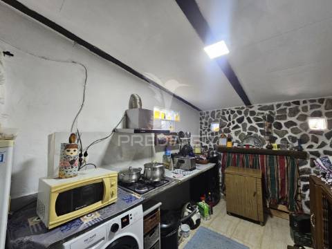 Moradia t3 com quintal nos geraldos, castro verde