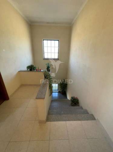 Moradia em almendra – vila nova de foz côa