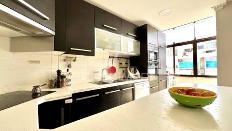 Apartamento t2 em santo antónio da charneca, barreiro