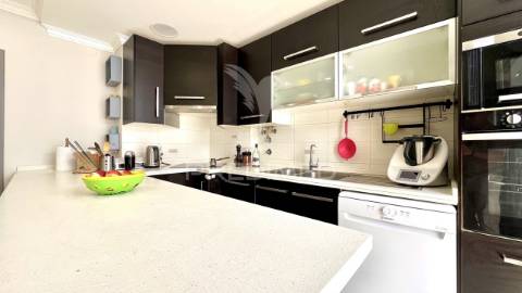 Apartamento t2 em santo antónio da charneca, barreiro