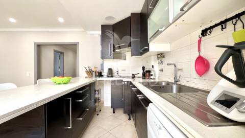 Apartamento t2 em santo antónio da charneca, barreiro