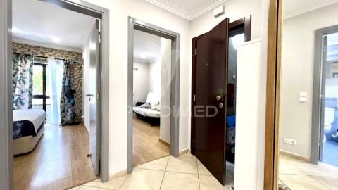 Apartamento t2 em santo antónio da charneca, barreiro