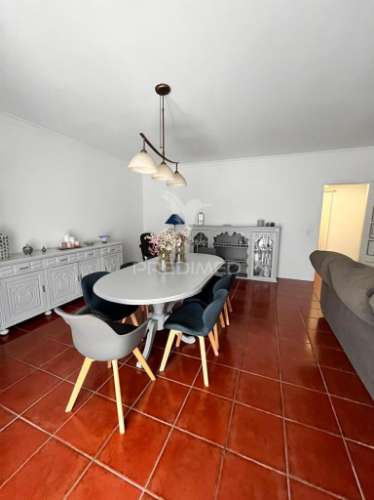 Apartamento t3  no centro da cidade com vista sobre o rio douro, no peso da régua