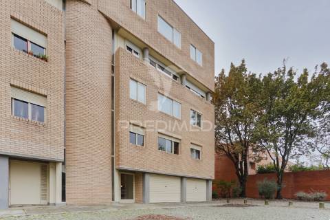 Apartamento t3 - universidade lusiada - cooperativa dos arquitetos