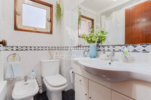 Apartamento t3 - universidade lusiada - cooperativa dos arquitetos