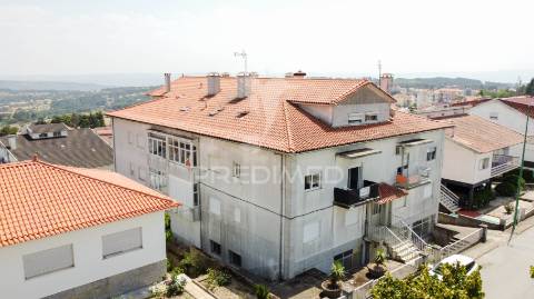 Apartamento t2 duplex em trancoso