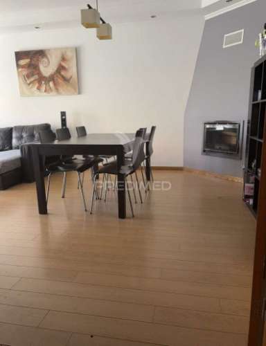 T2 para venda casal novo