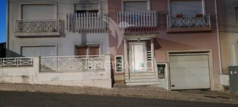 T2 para venda casal novo