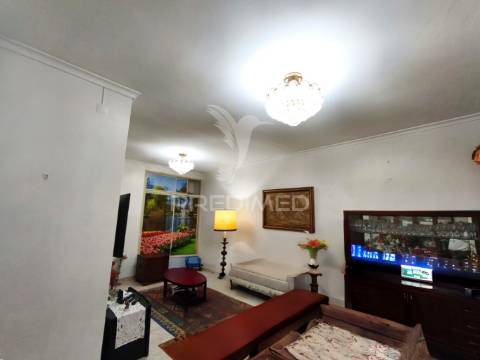 Apartamento t2 | amadora | buraca