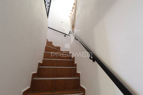 Moradia tradicional t2, remodelada na baixa de olhão