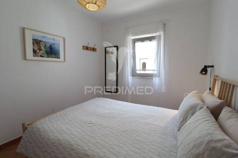 Moradia tradicional t2, remodelada na baixa de olhão