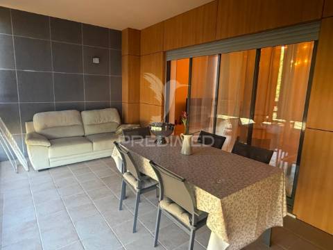 Apartamento t2+1 mobilado – arrendamento anual em olhão