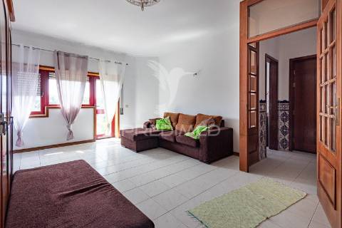 Apartamento t2 - lagares