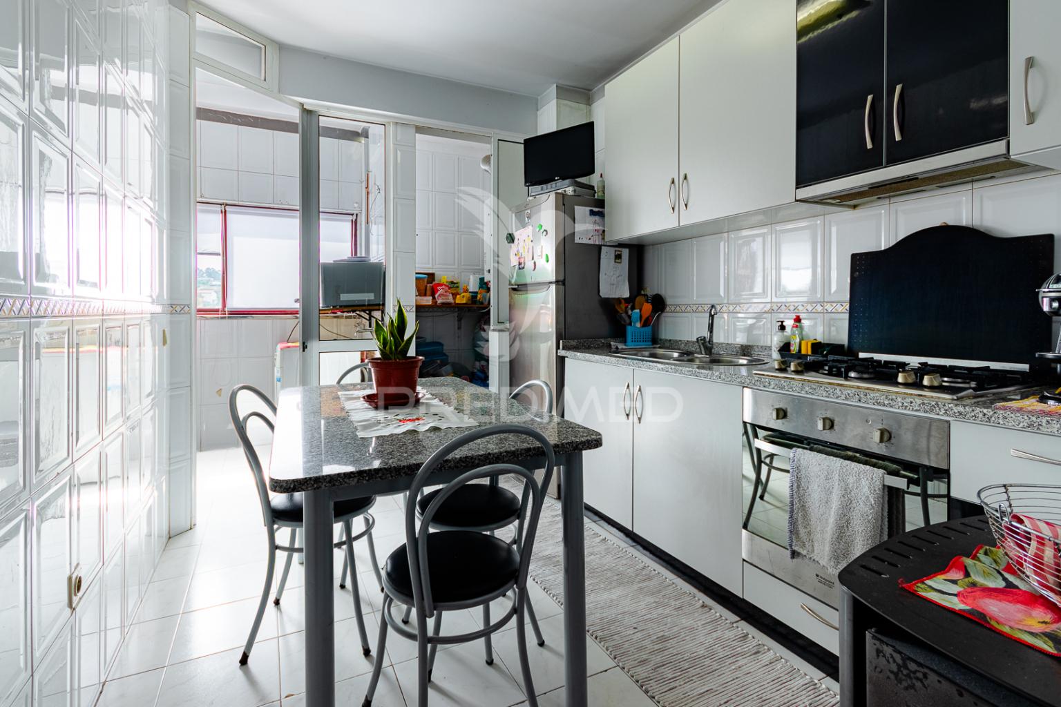 Apartamento t2 - lagares