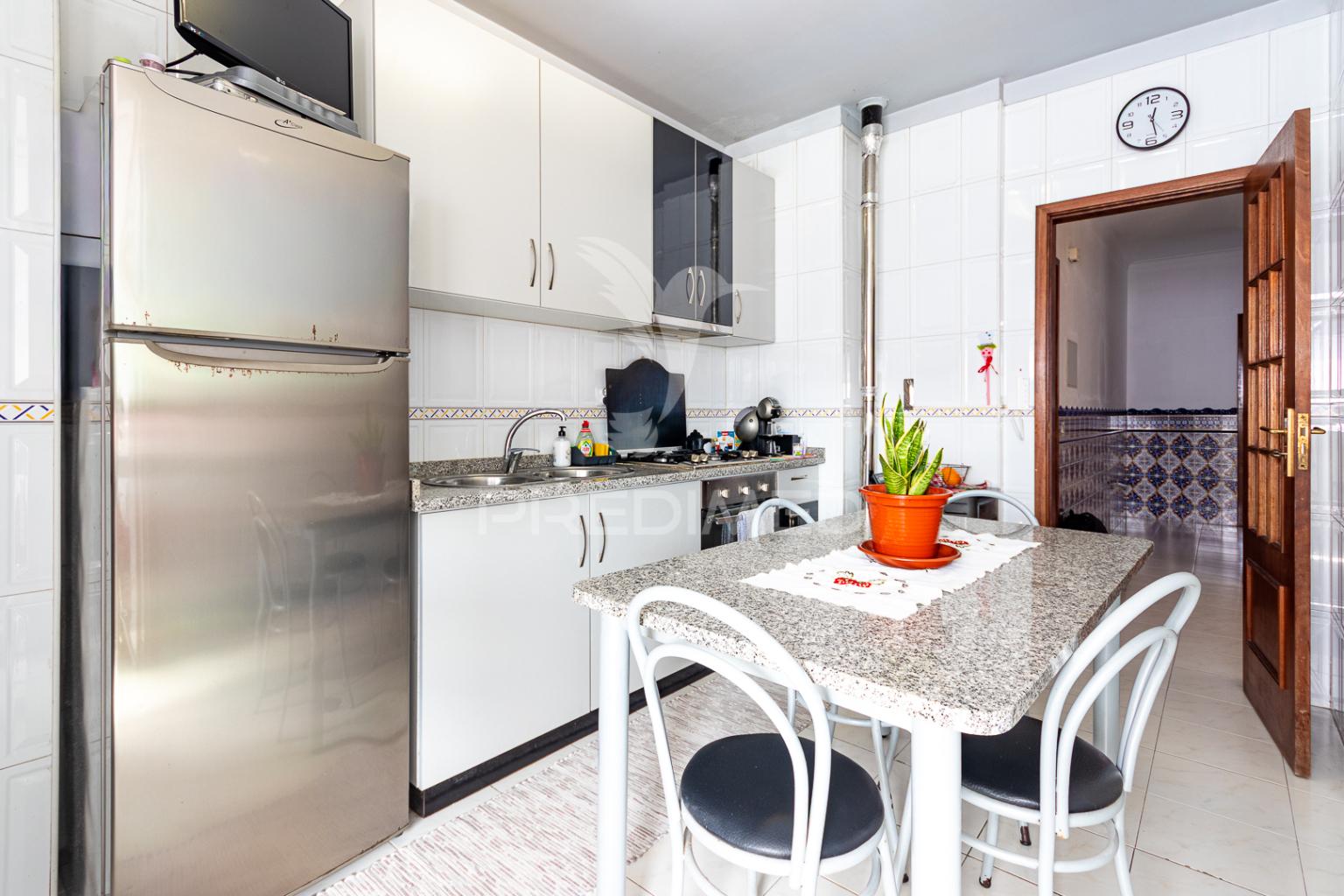 Apartamento t2 - lagares