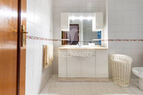 Apartamento t2 - lagares