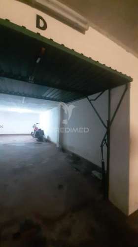 Oportunidade imperdível no coração de setúbal! »» garagem ampla com 27,90m², equipada com eletricidade e água.